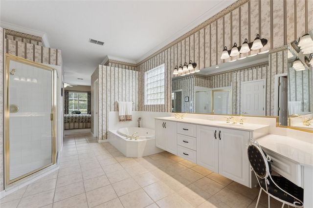 3823 WINDING LAKE CIRCLE, Orlando, FL 32835