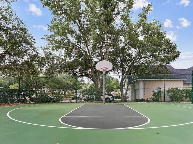 3823 WINDING LAKE CIRCLE, Orlando, FL 32835