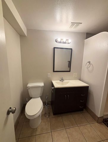 928 Main St Street 926C, La Marque, TX 77568