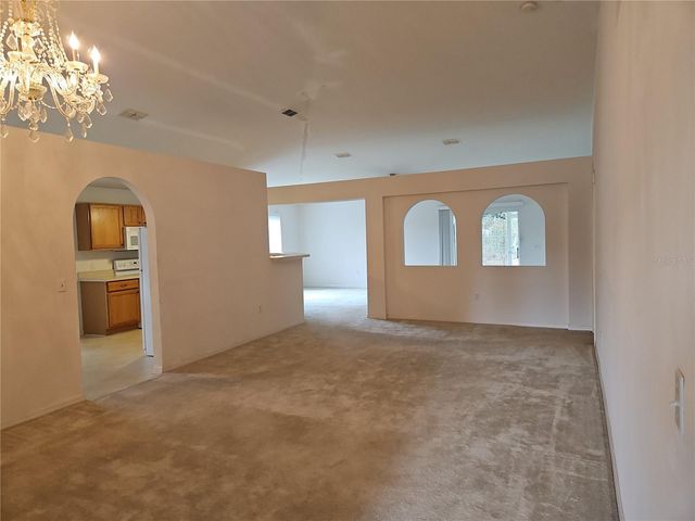 6925 HEMLOCK ROAD, Ocala, FL 34472