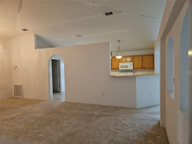 6925 HEMLOCK ROAD, Ocala, FL 34472