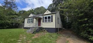 1273 Almont SW Drive, Atlanta, GA 30310
