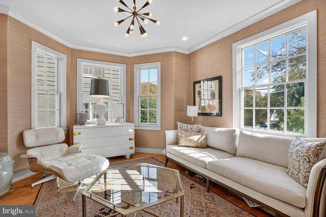 4509 LOWELL ST NW, Washington, DC 20016