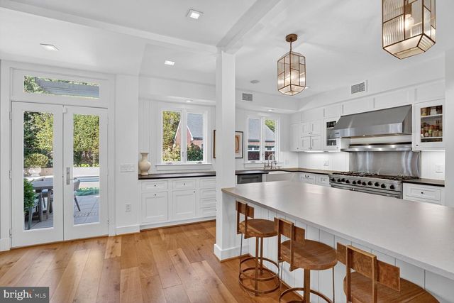 4509 LOWELL ST NW, Washington, DC 20016