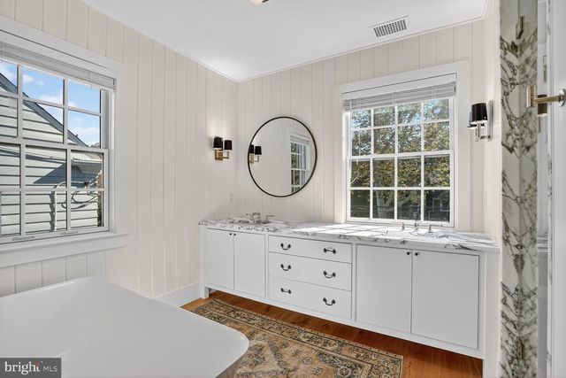 4509 LOWELL ST NW, Washington, DC 20016
