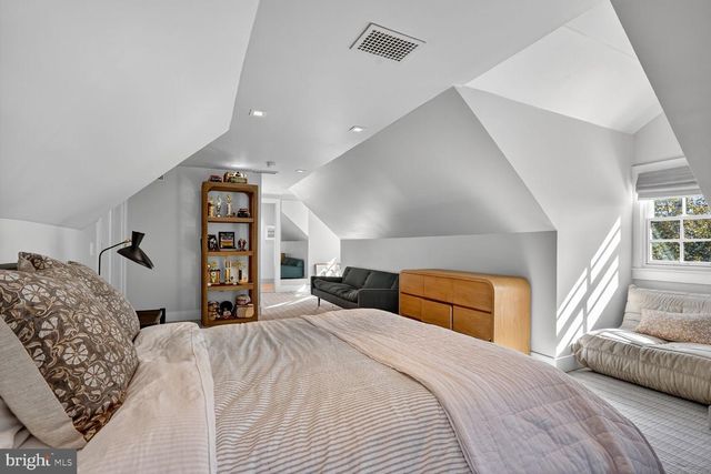 4509 LOWELL ST NW, Washington, DC 20016