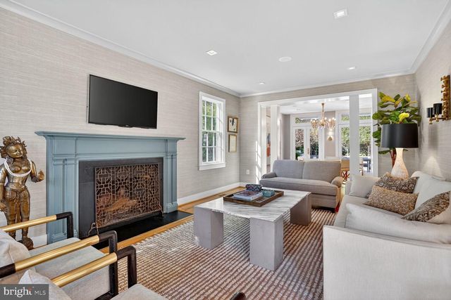 4509 LOWELL ST NW, Washington, DC 20016