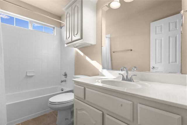 1300 Ghost Flower Drive, Fort Worth, TX 76177