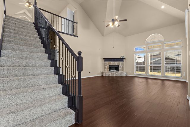 1300 Ghost Flower Drive, Fort Worth, TX 76177