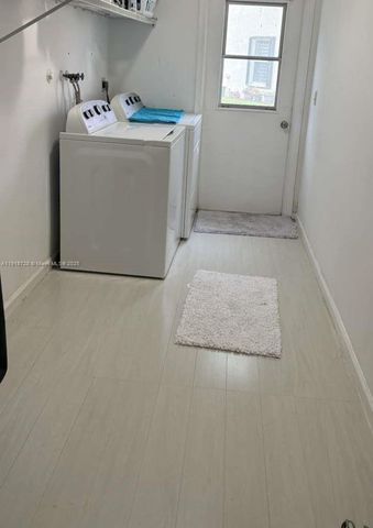 2451 SW 23rd Cranbrook Drive, Boynton Beach, FL 33436