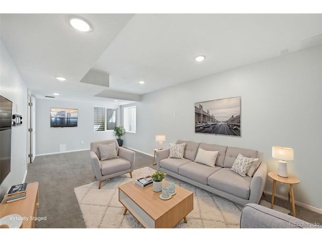 6672 Fonder Dr, Parker, CO 80134