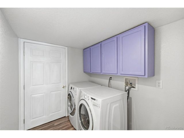 6672 Fonder Dr, Parker, CO 80134