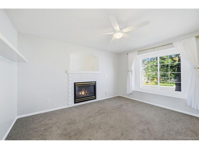 6672 Fonder Dr, Parker, CO 80134