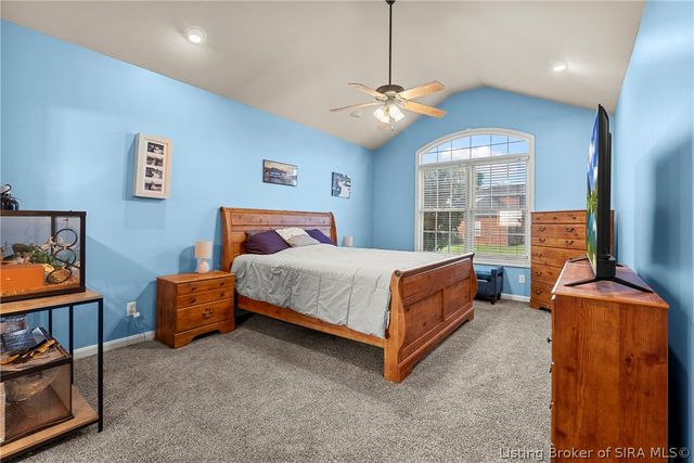 3125 Ambercrest Loop, Jeffersonville, IN 47130