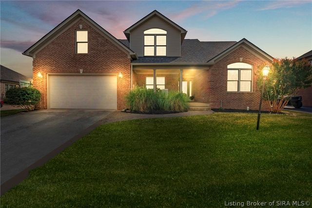 3125 Ambercrest Loop, Jeffersonville, IN 47130