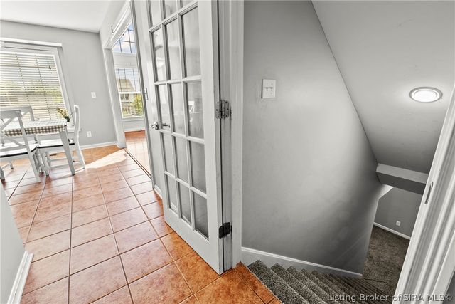 3125 Ambercrest Loop, Jeffersonville, IN 47130