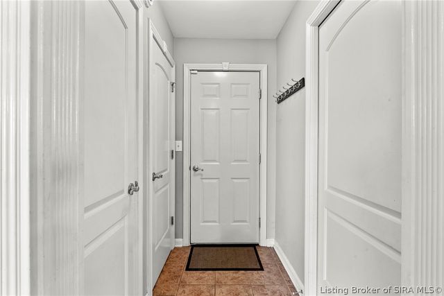 3125 Ambercrest Loop, Jeffersonville, IN 47130