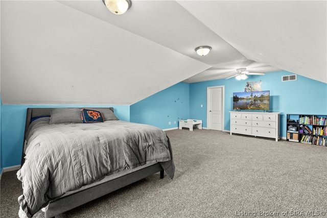 3125 Ambercrest Loop, Jeffersonville, IN 47130