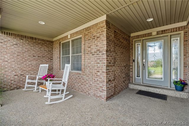 3125 Ambercrest Loop, Jeffersonville, IN 47130