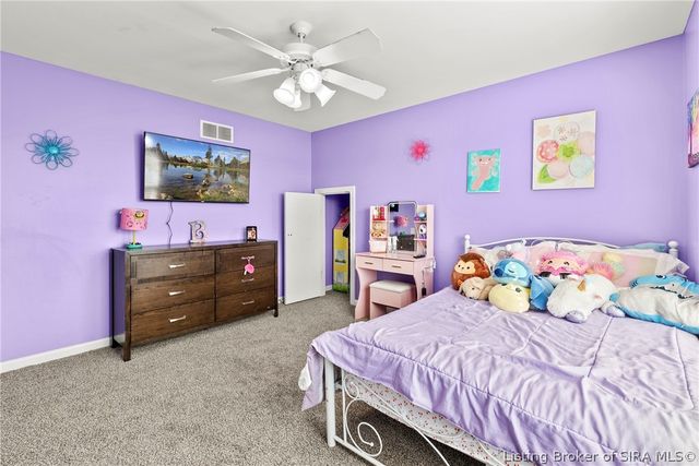 3125 Ambercrest Loop, Jeffersonville, IN 47130