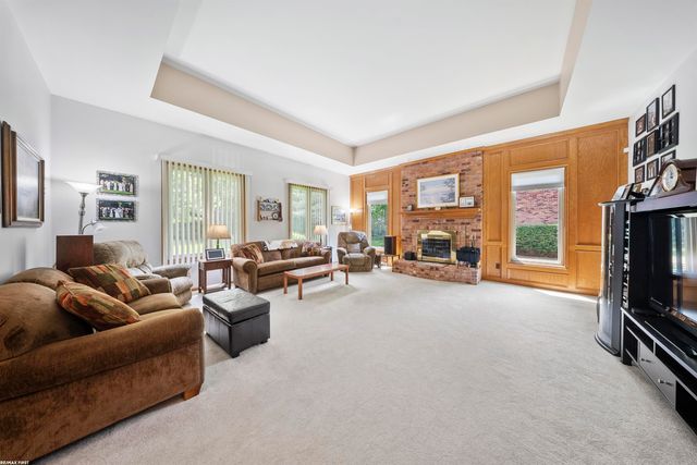 42150 Margaret Drive, Clinton Township, MI 48038