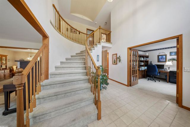 42150 Margaret Drive, Clinton Township, MI 48038