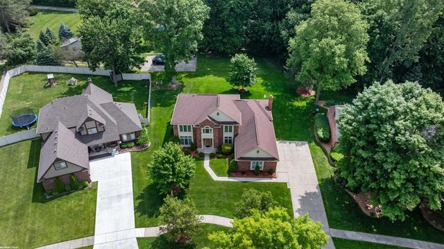 42150 Margaret Drive, Clinton Township, MI 48038