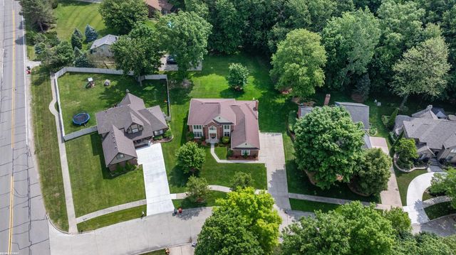 42150 Margaret Drive, Clinton Township, MI 48038