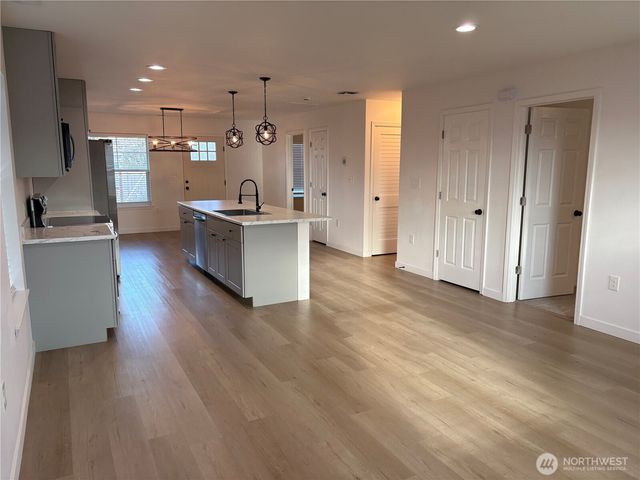 464 SW William Avenue, Chehalis, WA 98532