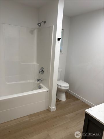 464 SW William Avenue, Chehalis, WA 98532