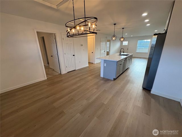 464 SW William Avenue, Chehalis, WA 98532