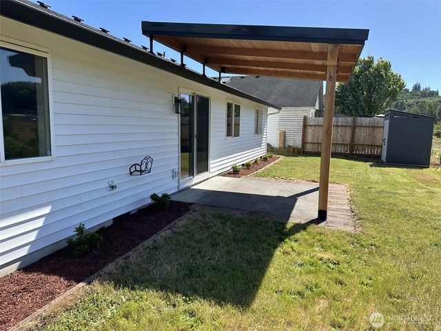 230 Adams Drive, Kelso, WA 98632