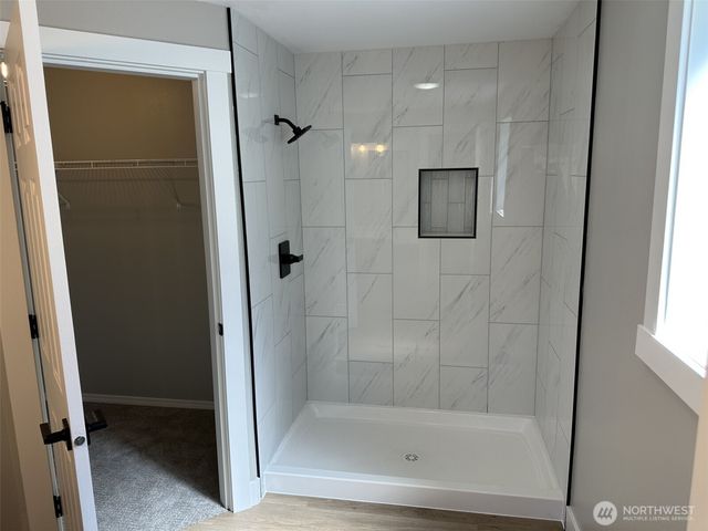 230 Adams Drive, Kelso, WA 98632