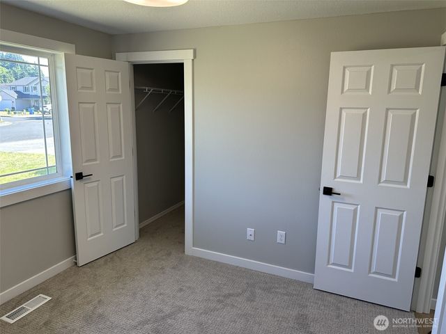 230 Adams Drive, Kelso, WA 98632