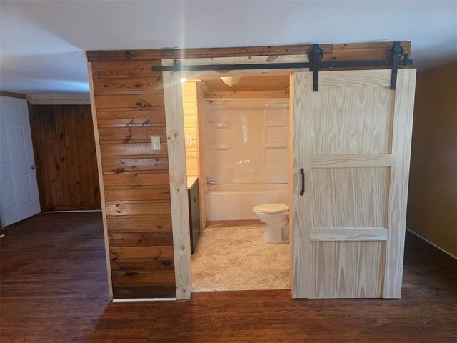 5017 State Road 70, Webster, WI 54893