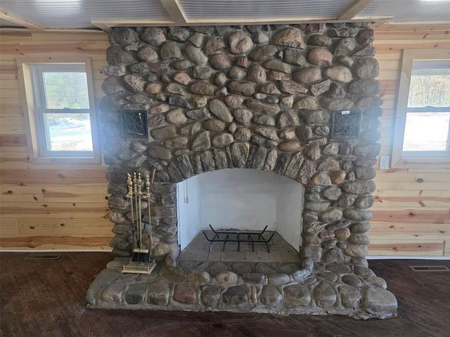 5017 State Road 70, Webster, WI 54893