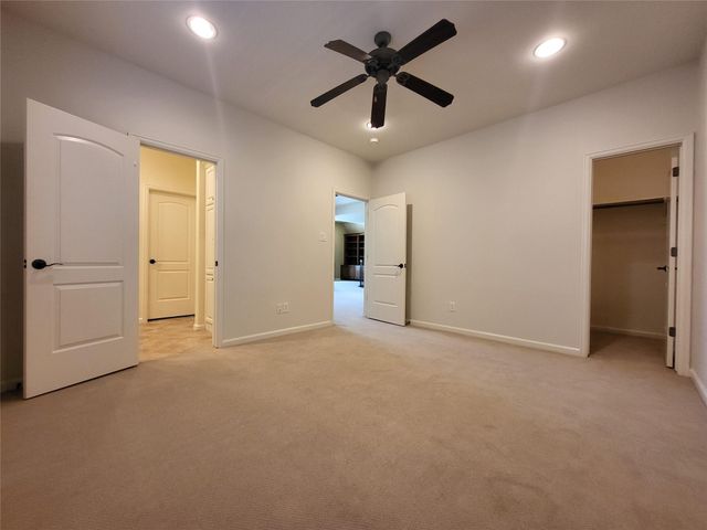 8811 Van Allen Drive, The Woodlands, TX 77381