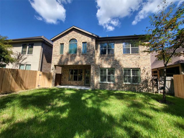 8811 Van Allen Drive, The Woodlands, TX 77381