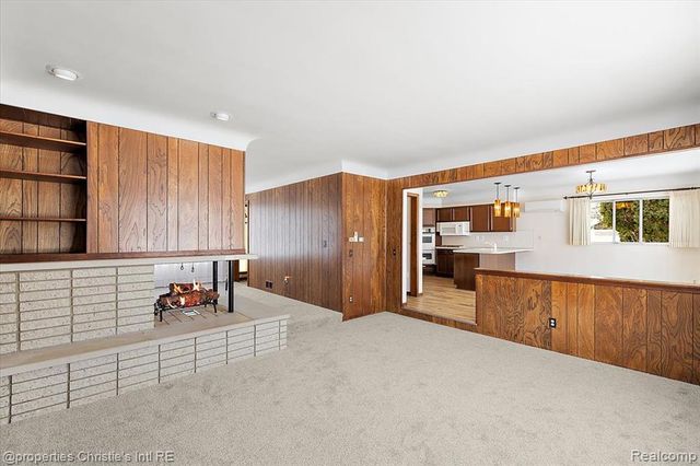 39375 E Archer Drive, Harrison Twp, MI 48045