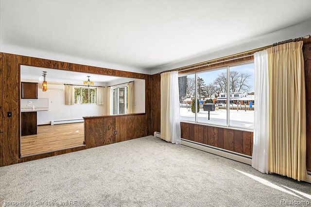 39375 E Archer Drive, Harrison Twp, MI 48045