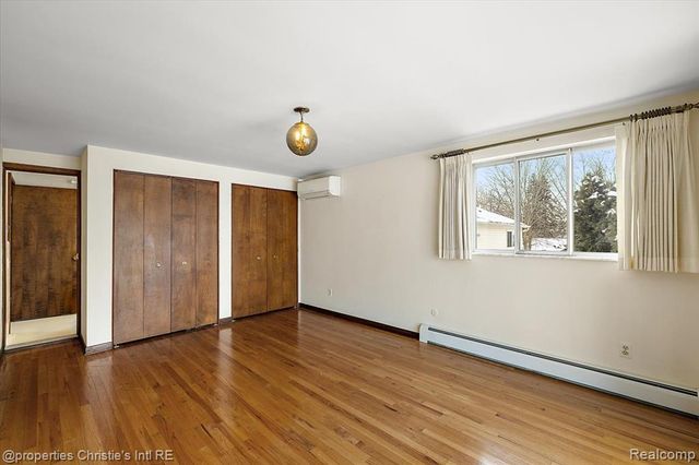 39375 E Archer Drive, Harrison Twp, MI 48045