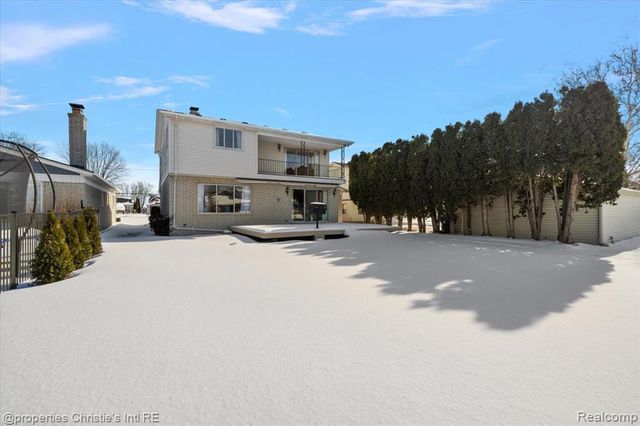 39375 E Archer Drive, Harrison Twp, MI 48045