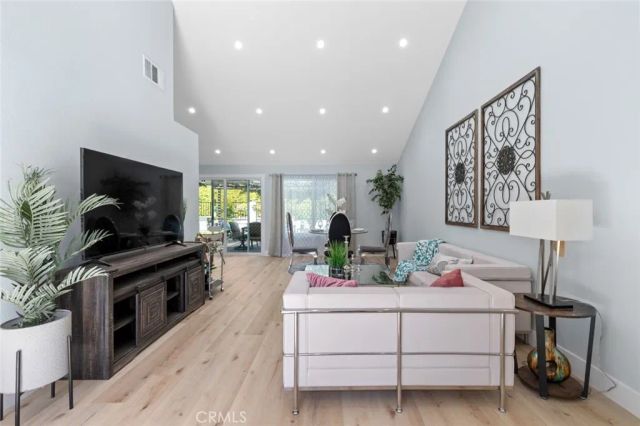 22465 Melida, Mission Viejo, CA 92691