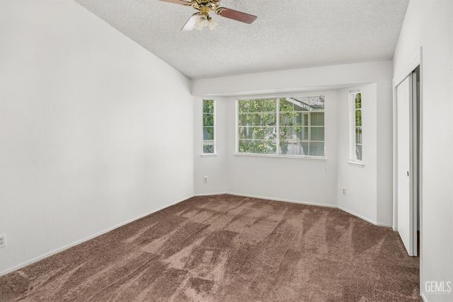 2600 Brookside Drive 134, Bakersfield, CA 93311