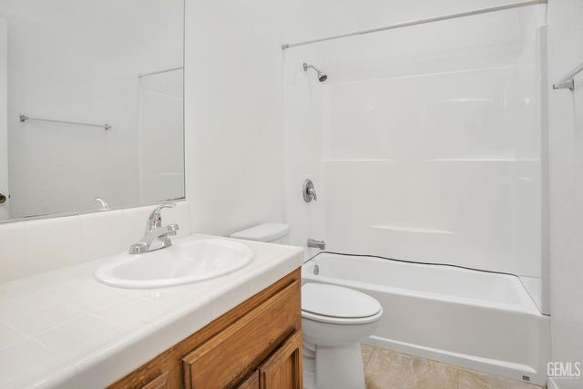2600 Brookside Drive 134, Bakersfield, CA 93311