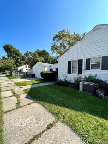 3354 Binscarth Avenue, Saginaw, MI 48602