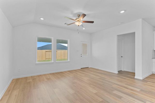 1527 Shimmering Ocean Way, Iowa Colony, TX 77583