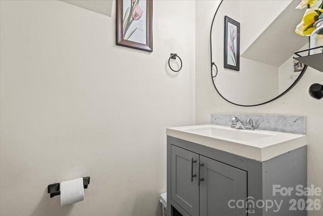 303 Olde North Church Drive 38, Concord, NC 28025