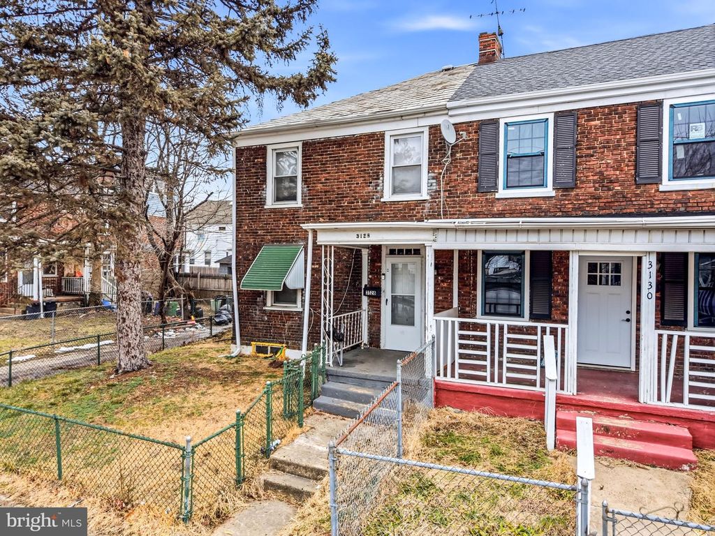 3128 S CONGRESS RD, Camden, NJ 08104