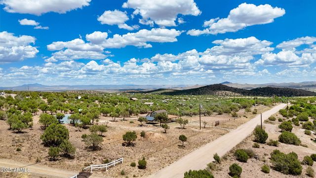 3280 W CEDAR HEIGHTS Road, Chino Valley, AZ 86323